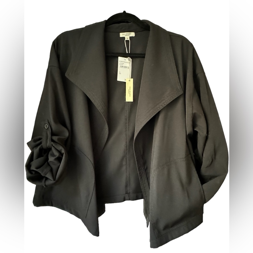 Max Studio London women’s black open front lightweight jacket with pockets